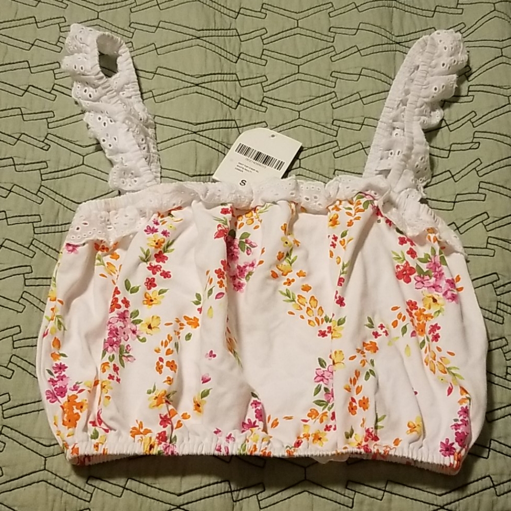 FOREVER 21 White Floral Crop Top  XS S Small